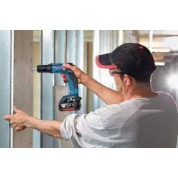 BOSCH GSR 18V-EC TE 4,AH AKÜLÜ DELME VİDALAMA